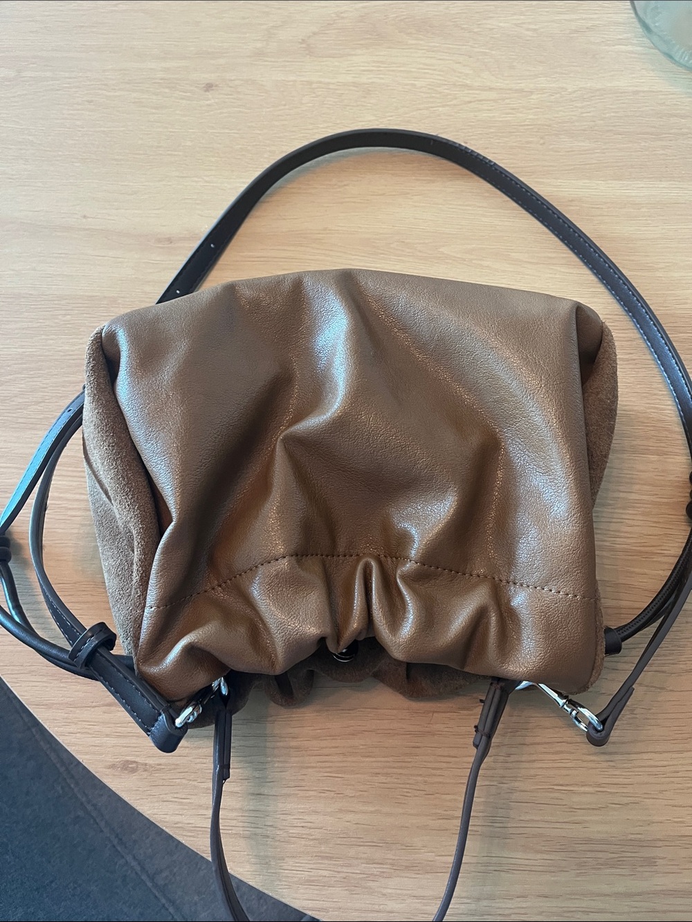 Casual Brown Suede Drawstring Shoulder Bag - Picture 4 of 6